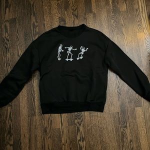 black skeleton skateboarder sweatshirt